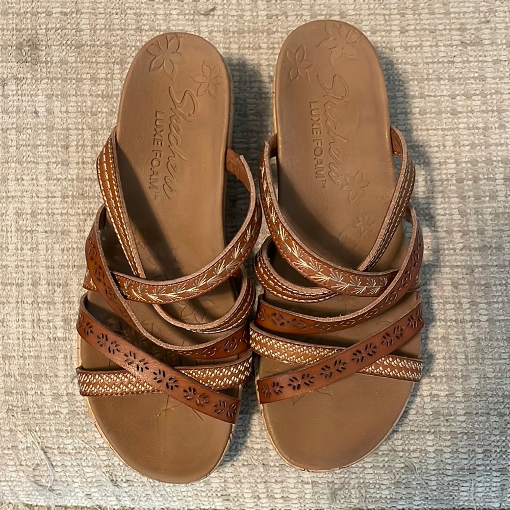 Sketchers barley worn wedge sandals